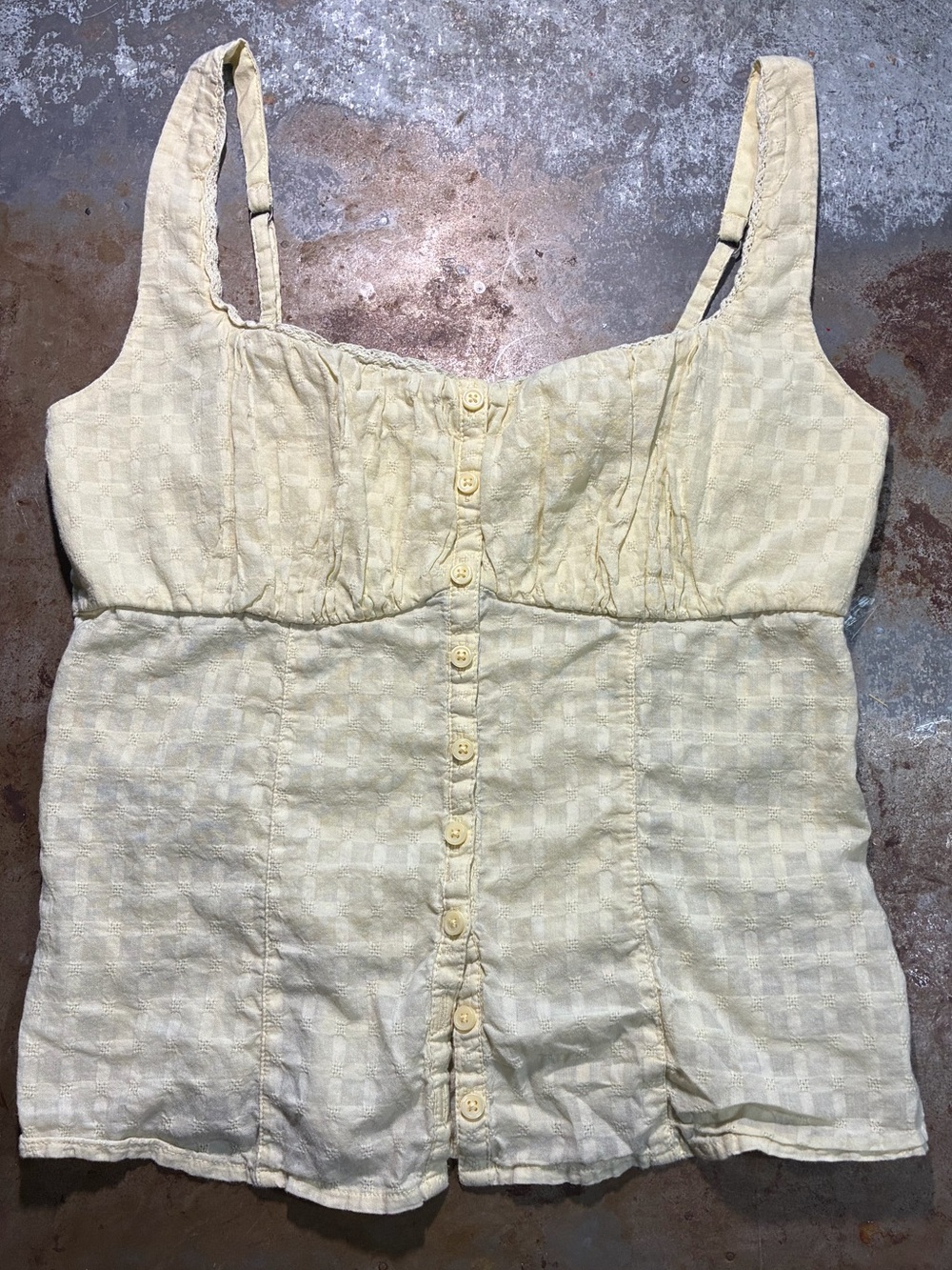 Hollister yellow Button-Front Sleeveless bay doll top